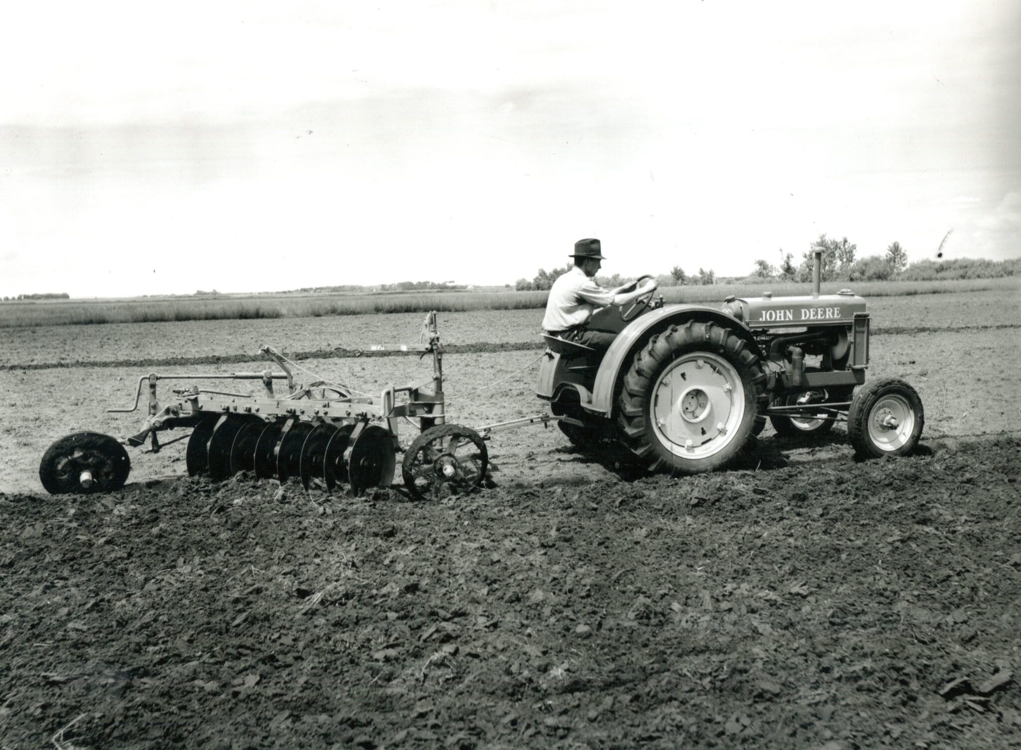 Growing Up on a John Deere "BO" - Green Magazine
